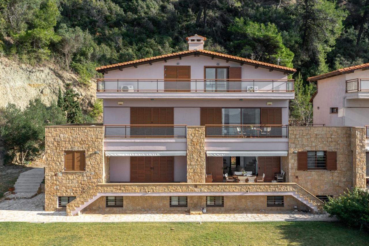 Seagrove, Beachfront Villa In Possidi #Feelslikehome Скала-Фуркас Экстерьер фото